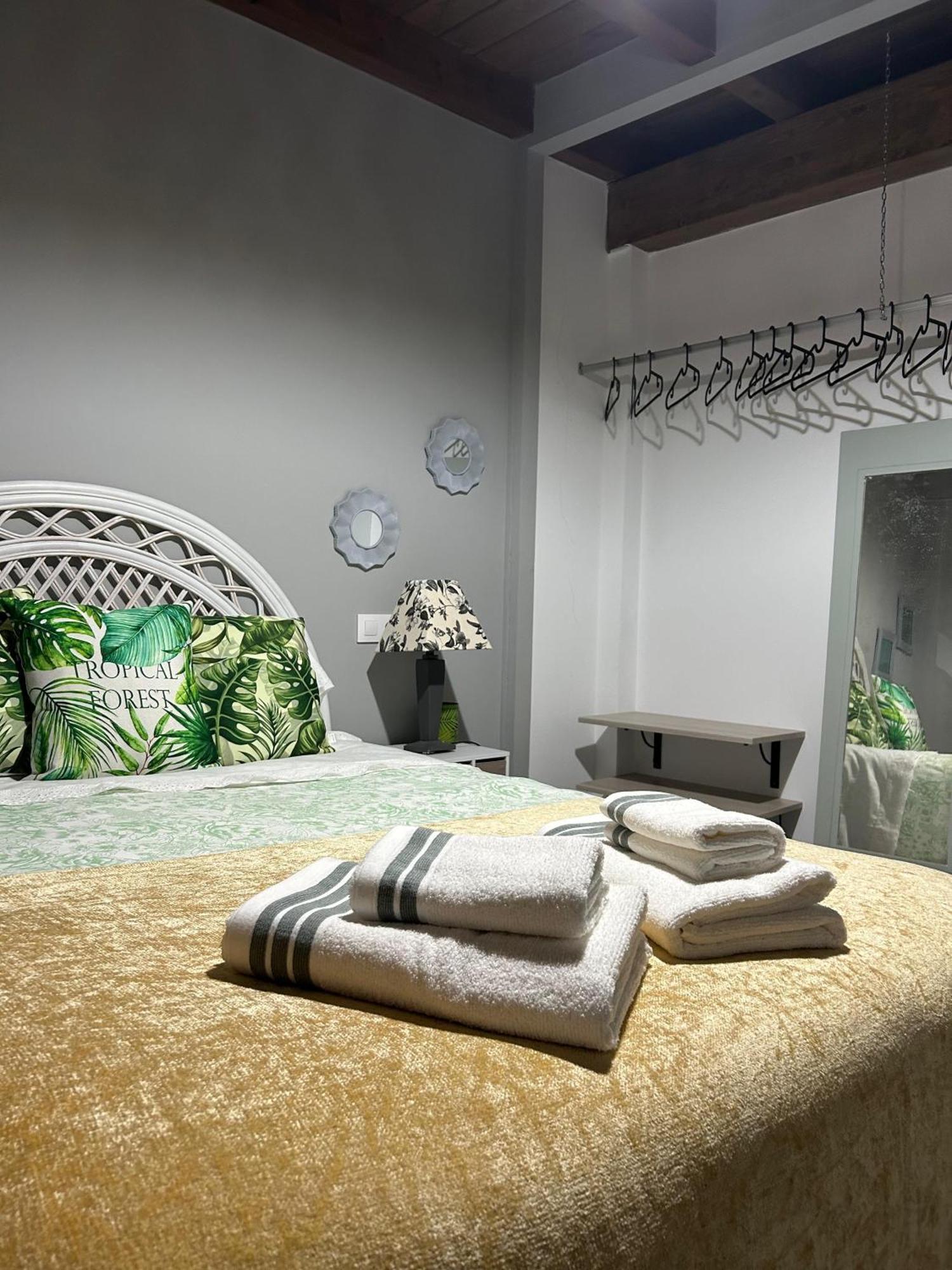 Casa Misi Villa Candeleda Eksteriør billede